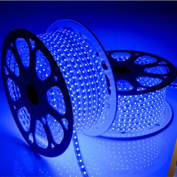 Jeg LumoS 7 x 14 mm blå fleksibel IP65 vanntett dimbar LED-stripelys 220–240V 8W/m
